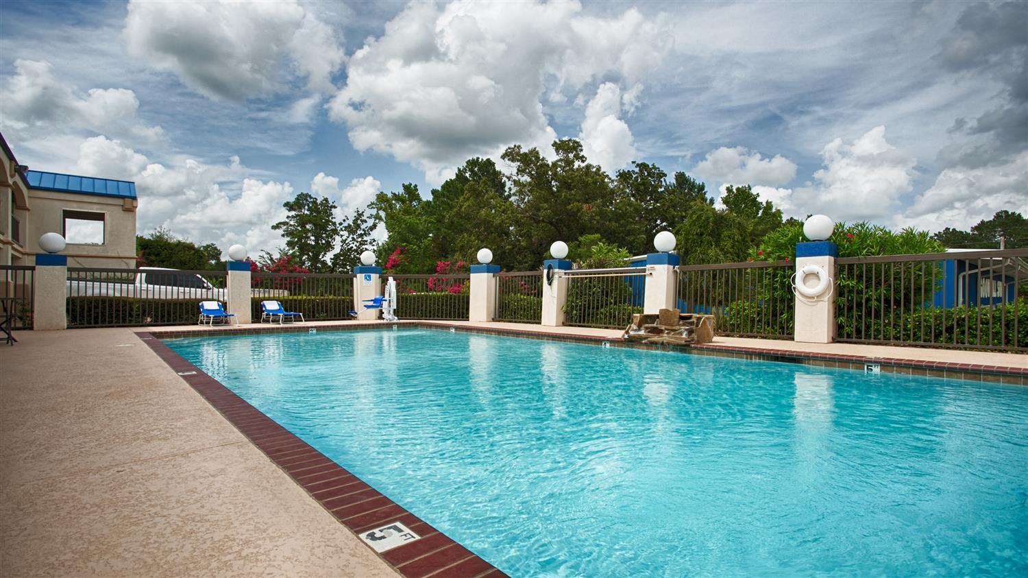 Western Of Motel